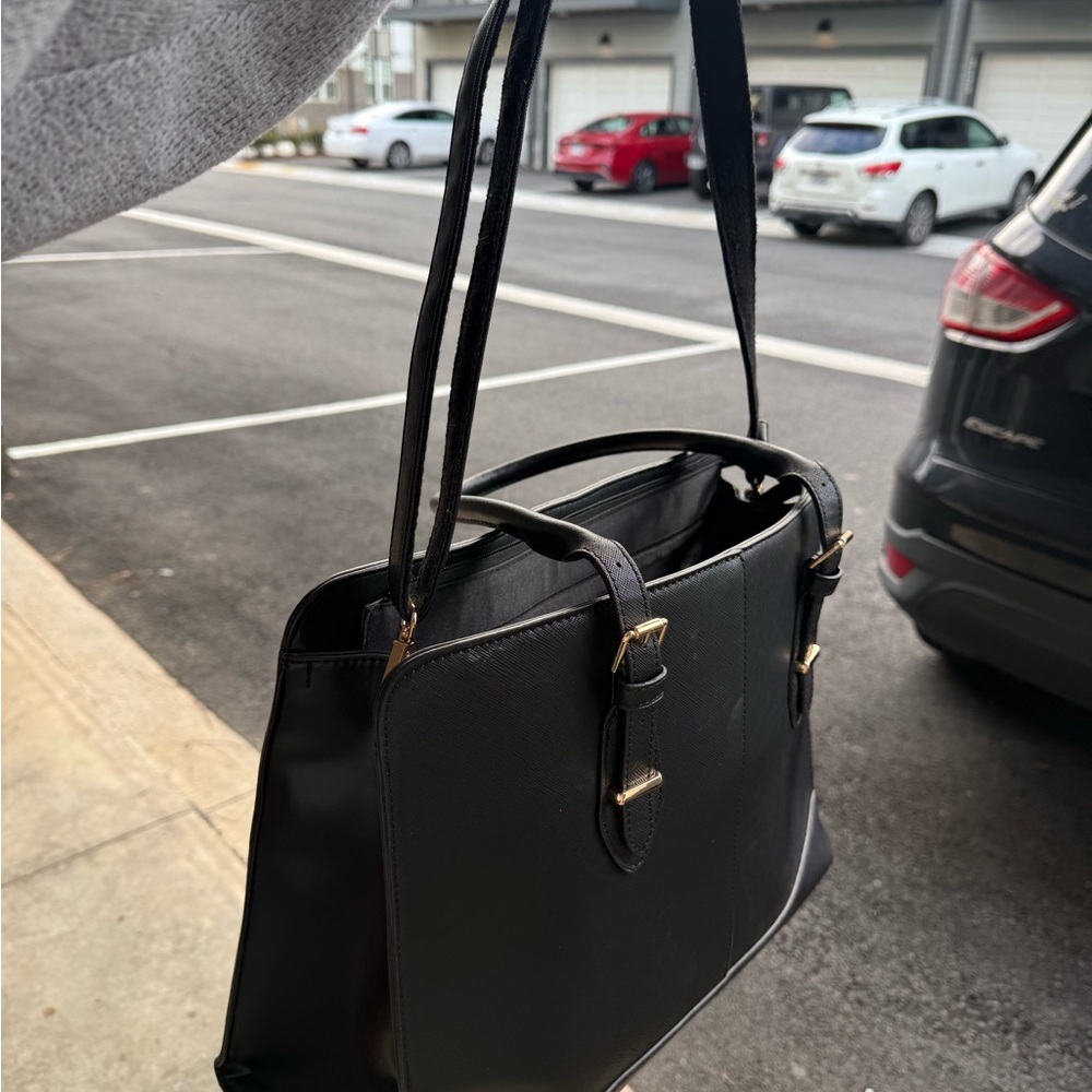 Elegant Black Handbag